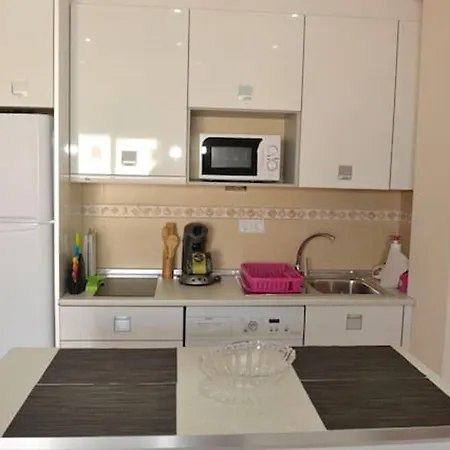Modern In Torrevieja, 60 M², Near Beaches Apartment *